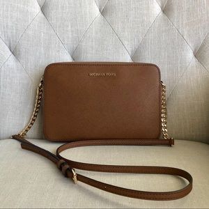 Michael Kors LG EW Crossbody - Luggage